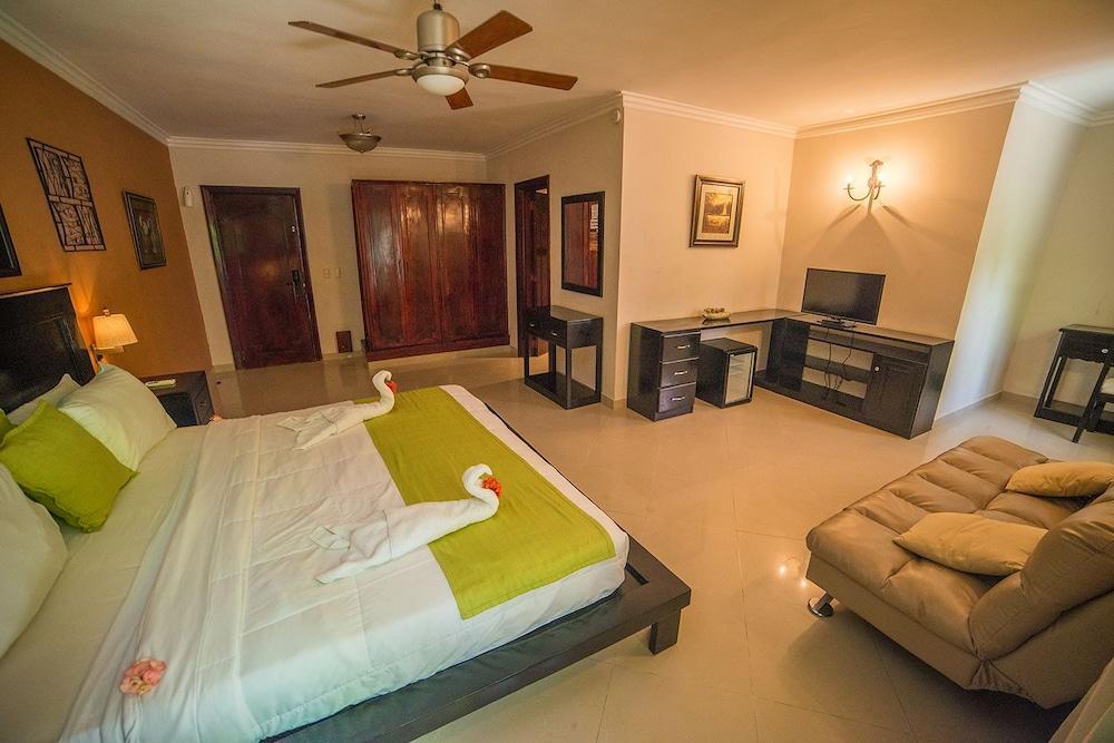The Mt Hotel Bávaro Extérieur photo