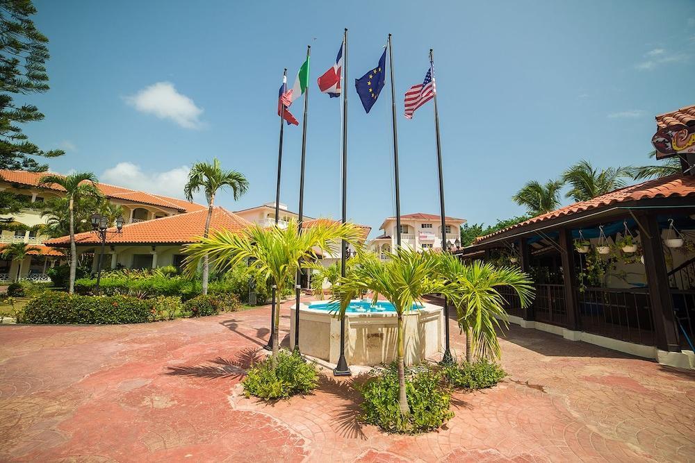 The Mt Hotel Bávaro Extérieur photo