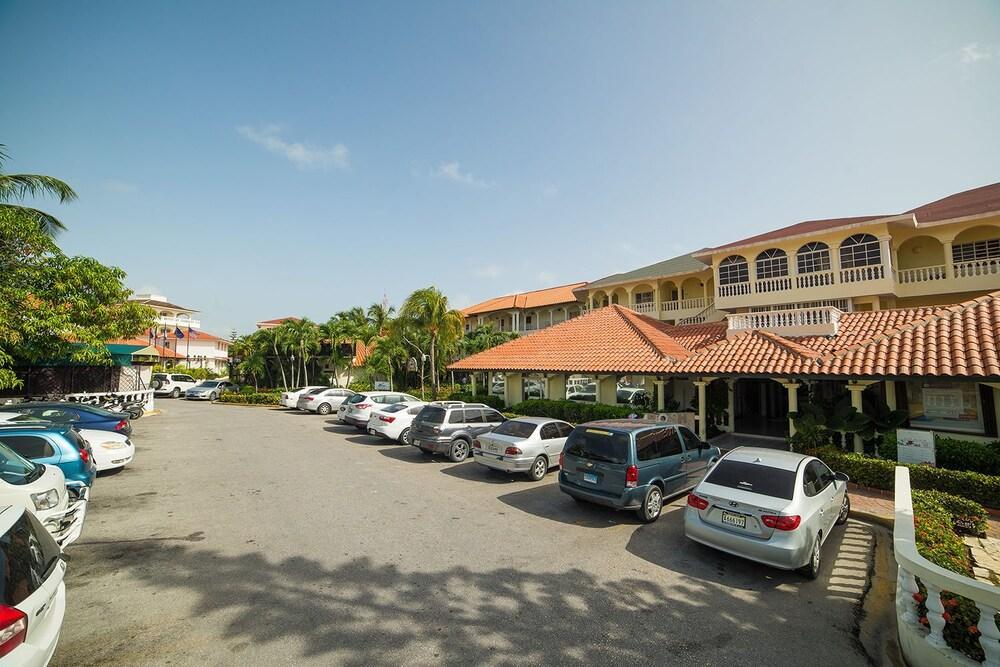 The Mt Hotel Bávaro Extérieur photo