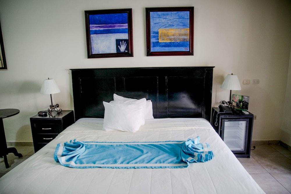 The Mt Hotel Bávaro Extérieur photo